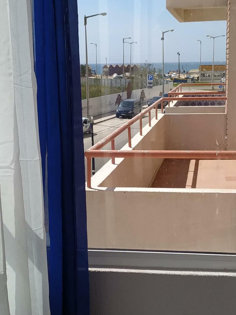 1E Praia Dos Pescadores - Casas & Papeis Armacao de Pera Luaran gambar